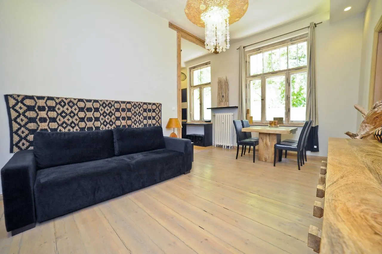 Africana Apartment By Grand Apartments ソポト