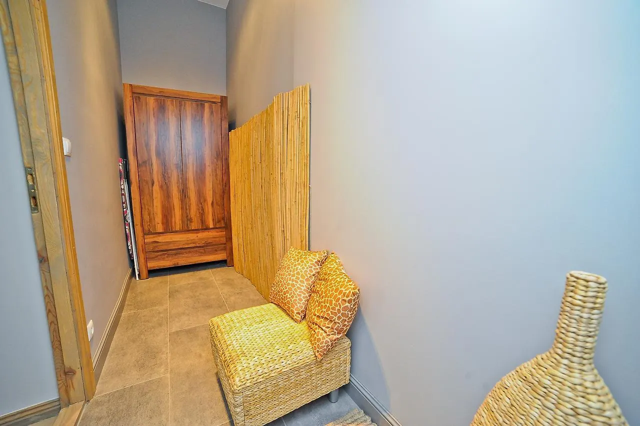 Africana Apartment By Grand Apartments Sopot Polska
